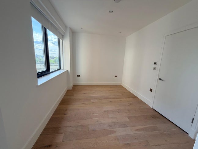 Two bed room flat  Main Photo