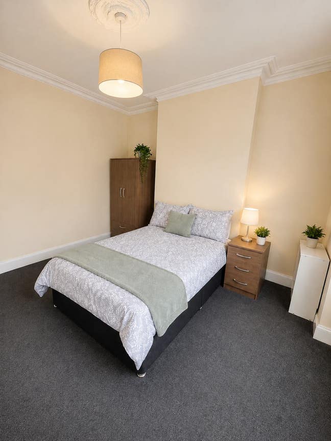 Clean house in Bordesley Green  Main Photo
