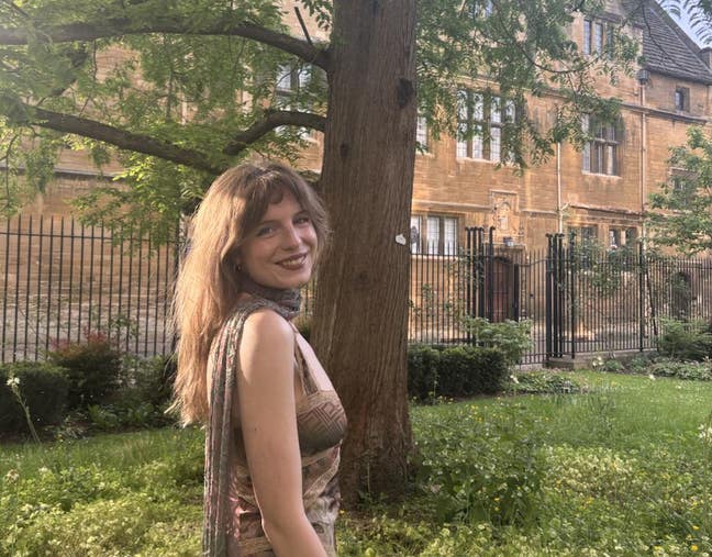 New F1 doctor looking for cosy and friendly house Main Photo