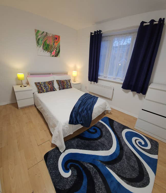 Luxury 1 Bed House – Parking – Near Station Main Photo
