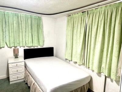 Stunning Double Room with its own Kitchen  Main Photo