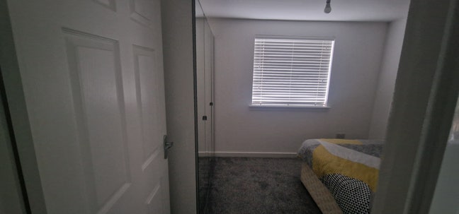 Room to rent in a nice quiet environment.  Main Photo