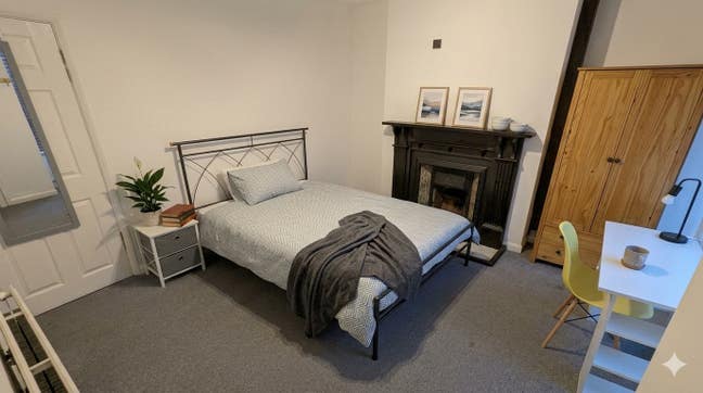 Full size Double beds and Cleaner Main Photo