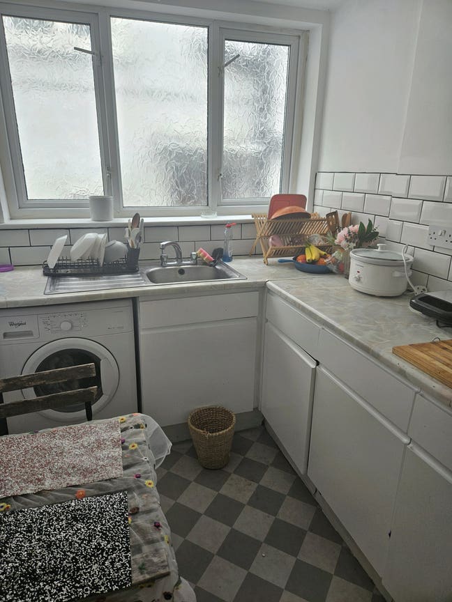 Big double bedroom to rent Main Photo