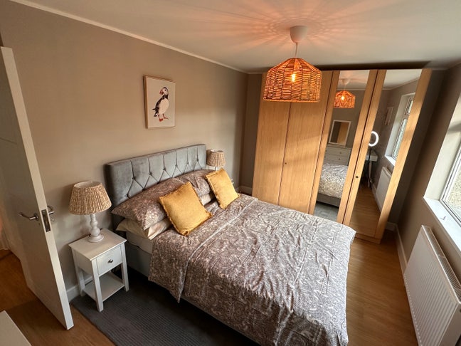 Designer double room, 5 min walk to town  Main Photo