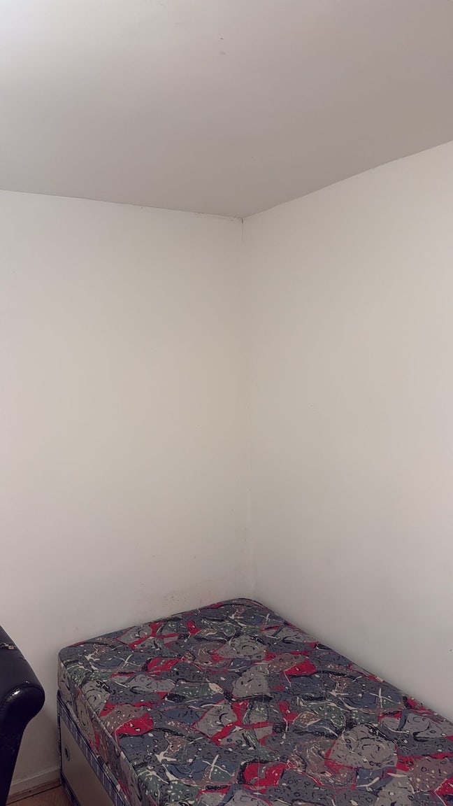Room for rent Main Photo