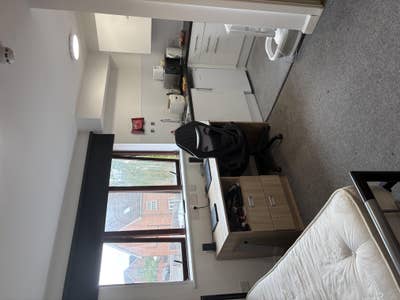 Superior studio in Kingfisher Hall Loughborough Main Photo