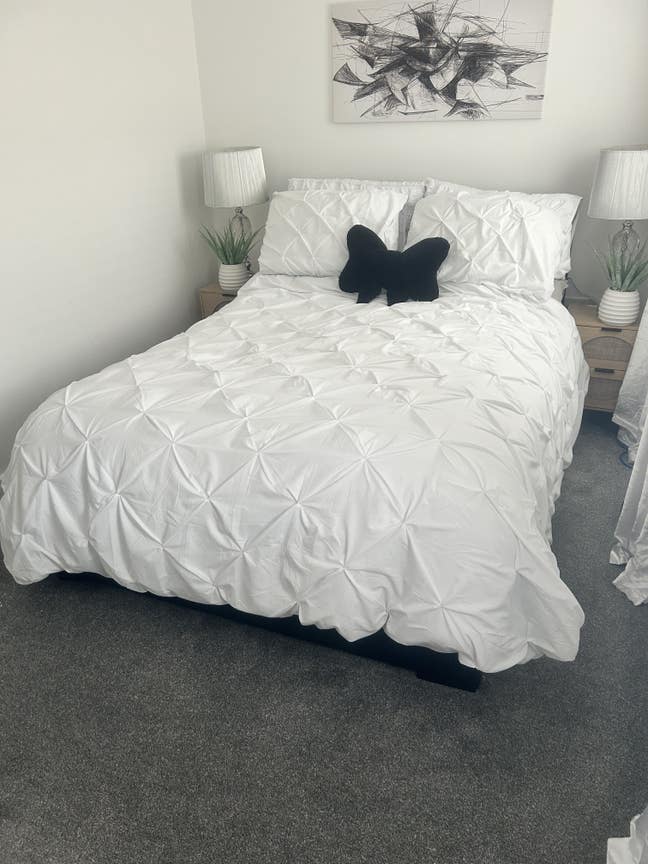 Double Room to rent in a friendly home Main Photo