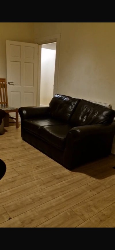 Two one bedroom flats available in  converted hous Main Photo