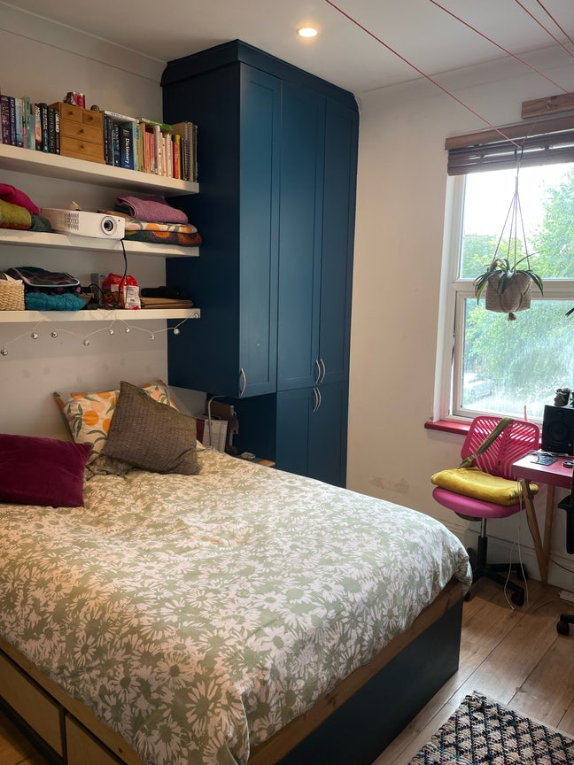 Double room with LOADS of storage in Archway Main Photo