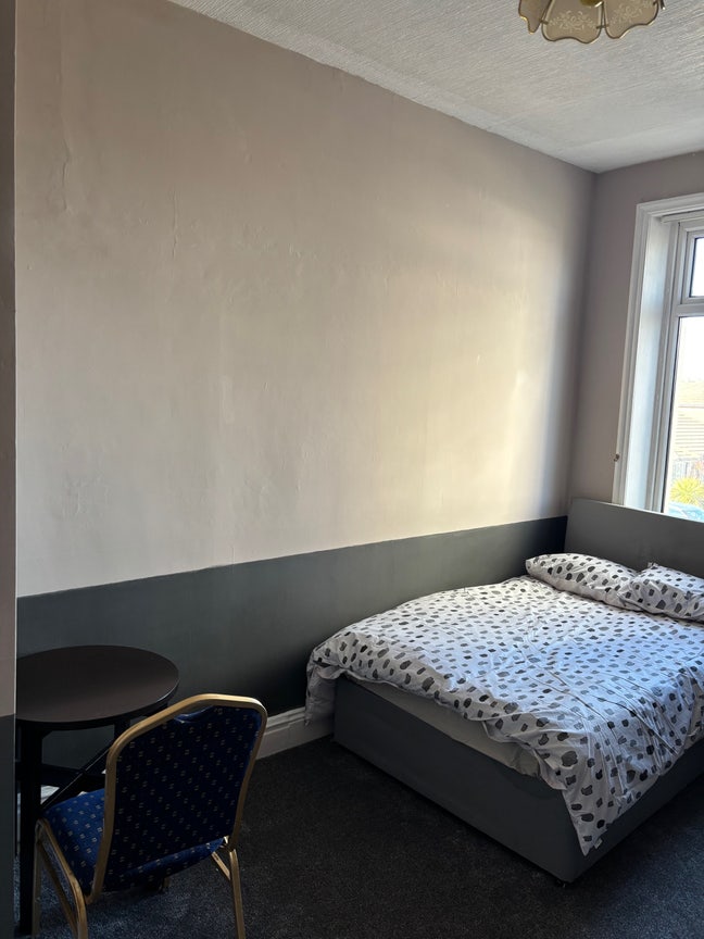 Double bed room available in Roker  Main Photo
