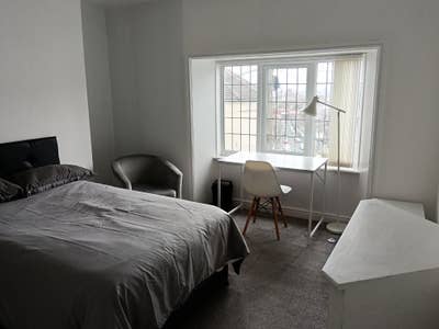 Double bedroom in Birkenhead Central Main Photo