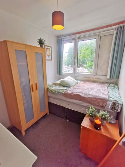Fantastic room next to Greenwich/Canary Wharf Main Photo