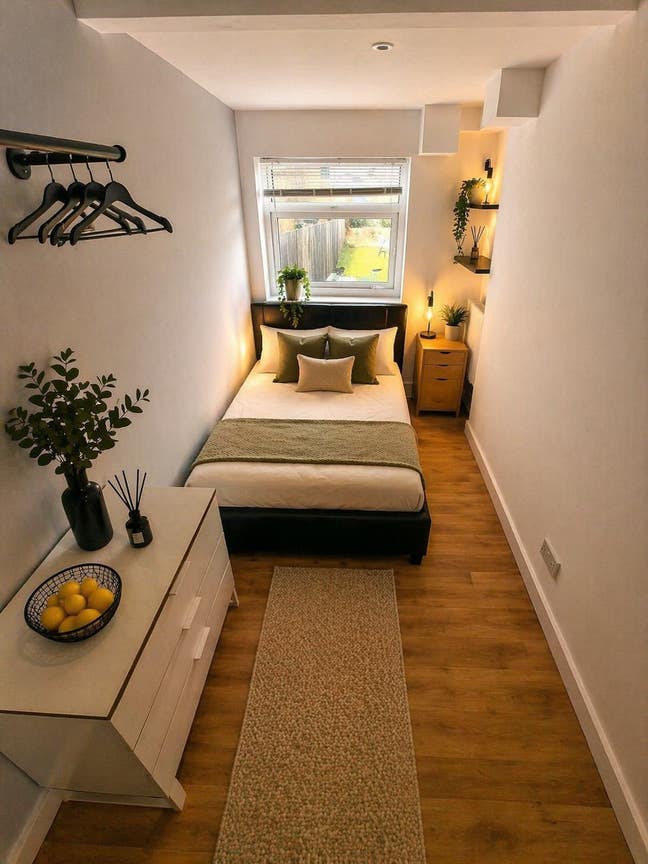 Lovely Studio close to Station & Town centre Main Photo