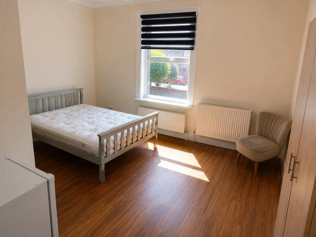 Lovely Fully Self contained Units in Maidstone Main Photo
