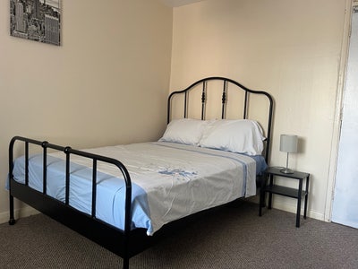Lovely large room in house Main Photo