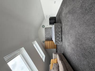 Single person 1 Bed Flat - Rent &pound;950 inc all Bills Main Photo