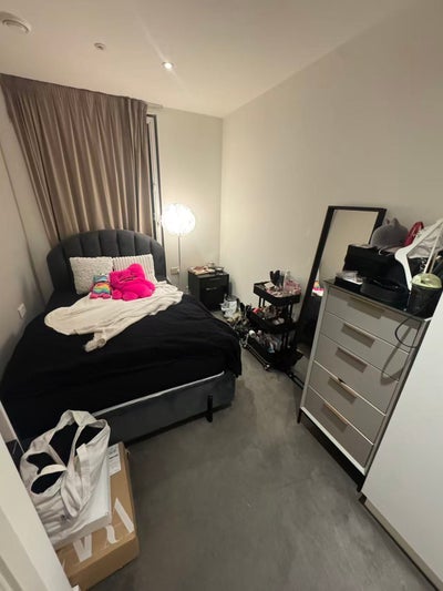 Stratford East Village Room Available End of June  Main Photo
