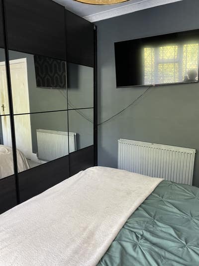 Double Room For Single Occupant  Main Photo