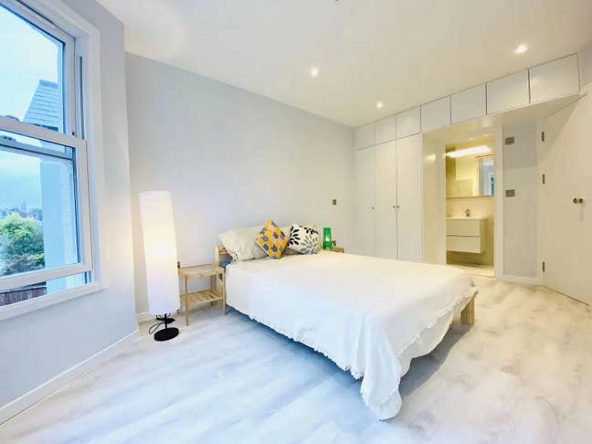 Fill Asap: Ensuite Available from Aug 7 Main Photo