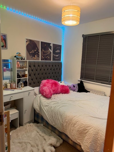 Single room available in Hulme Main Photo
