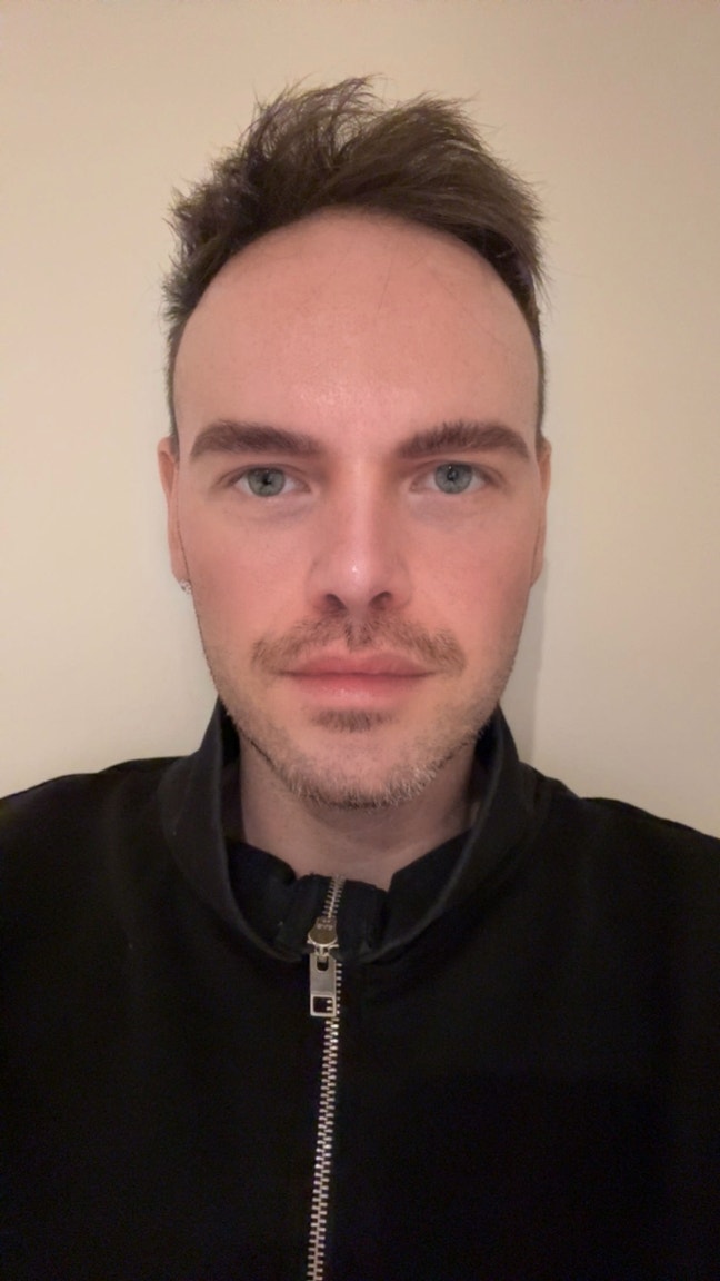 Male seeking buddy up/share in city or surrounding Main Photo