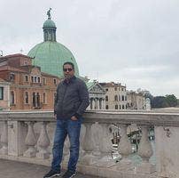 48 year old Male seeks a single or double room Main Photo
