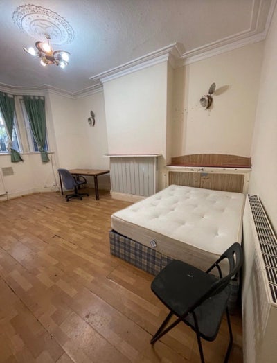 Benefits only housing - No move in fees Main Photo