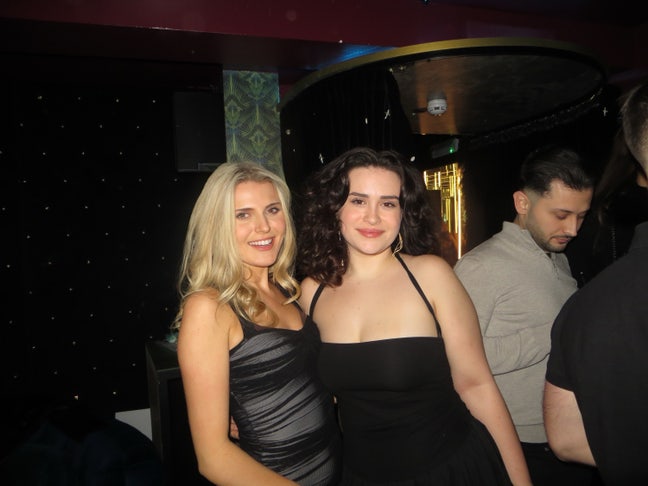 A duo looking to buddy up  Main Photo