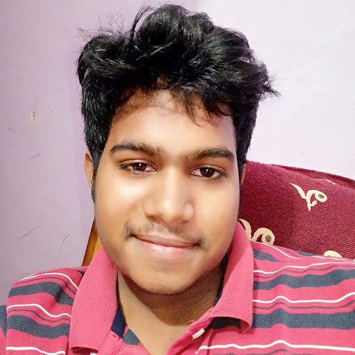 Professional Male seeks a single or double room Main Photo