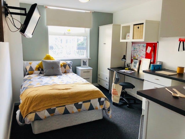 Studio | 1-Month Tenancy Takeover | &pound;563 PCM Main Photo