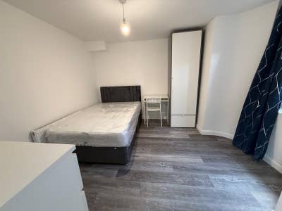 Beautiful En-Suite & Double Rooms Main Photo