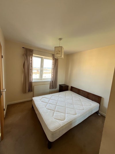 1 double bed ensuite available  Main Photo