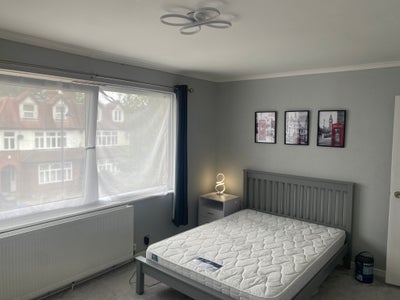 1  double bedroom 1-6 months +  Main Photo
