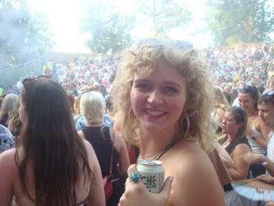 Professional Female seeks a double room Main Photo