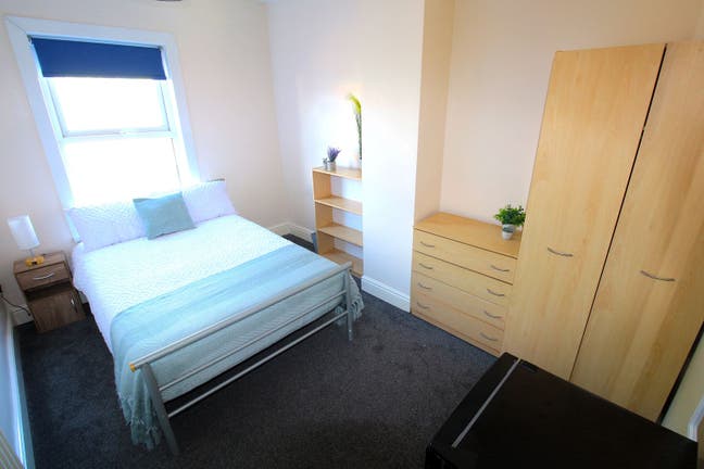 Room in Shared House | Carholme Rd | Bills Inc Main Photo