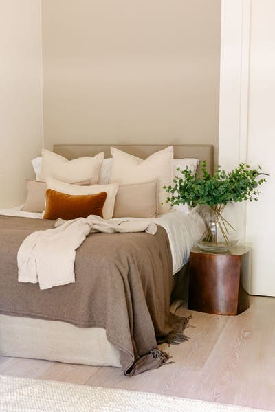 Boutique Ensuite with private balcony Main Photo