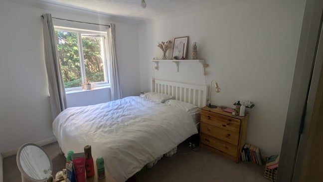 Furnished Bed Room + Office in Bermondsey Main Photo