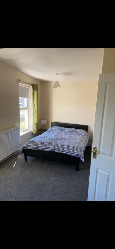 Large double room Main Photo