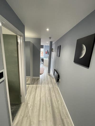 New Studio all bills Inc-In City Centre Main Photo