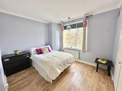 🏠 Charming Flat, Lovely Room for Rent Main Photo