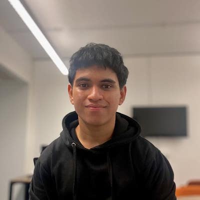 Professional Male looking for a studio/1 bed Main Photo