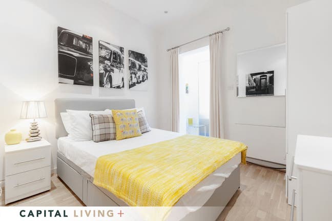 Fulham Double Bedroom Main Photo