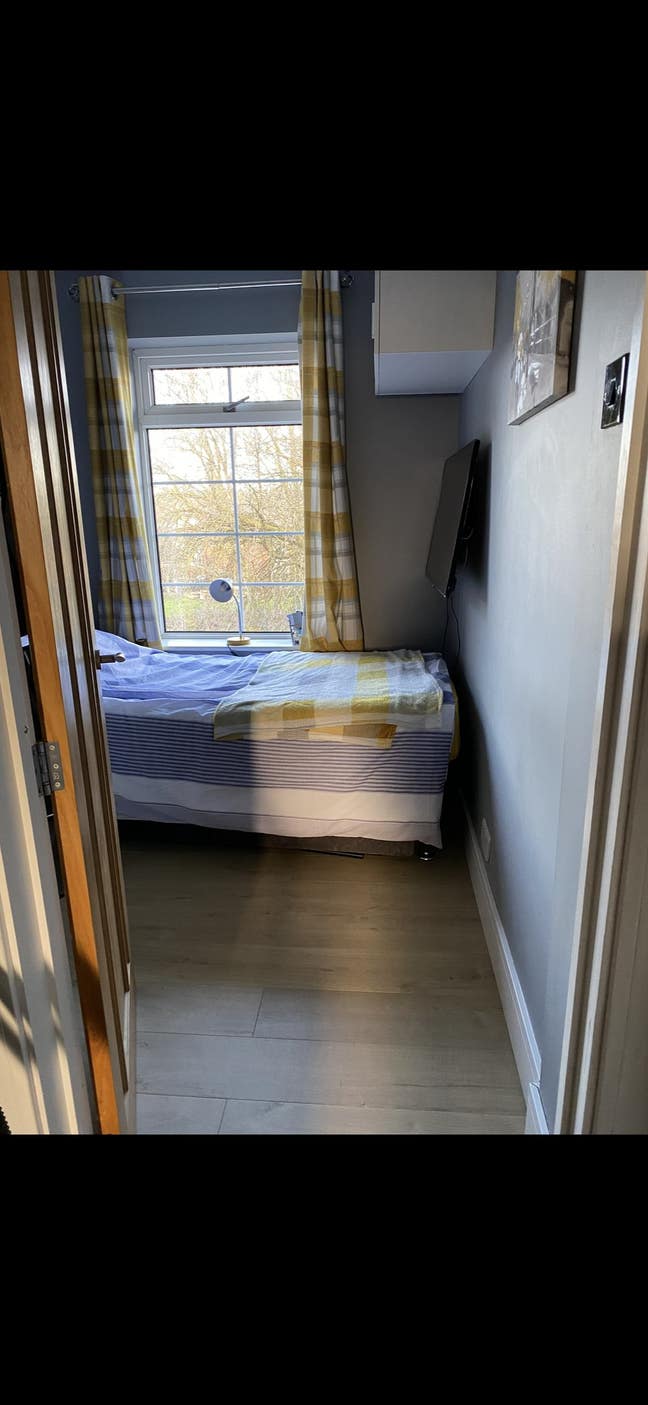 Single room Main Photo