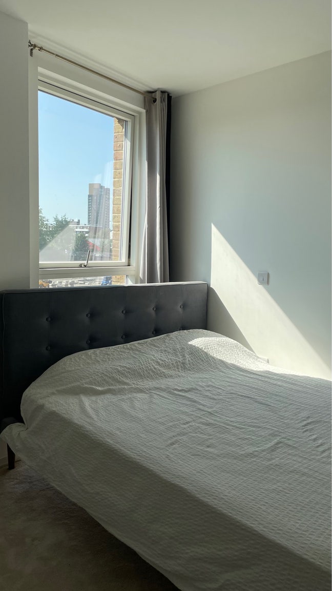 Spacious double room near Surrey Quays  Main Photo