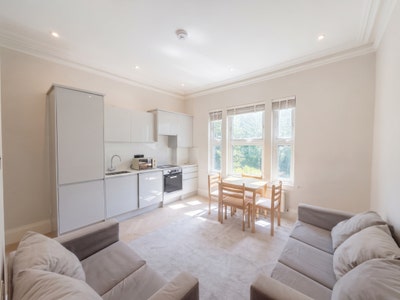 A beautiful 2 bedroom flat in Friern Barnet N11 Main Photo
