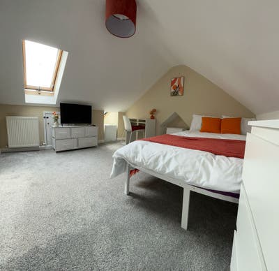 This Will Change How You See House Shares Main Photo