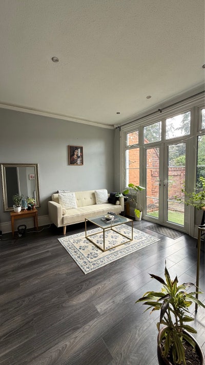 Ground floor double bedroom available  Main Photo