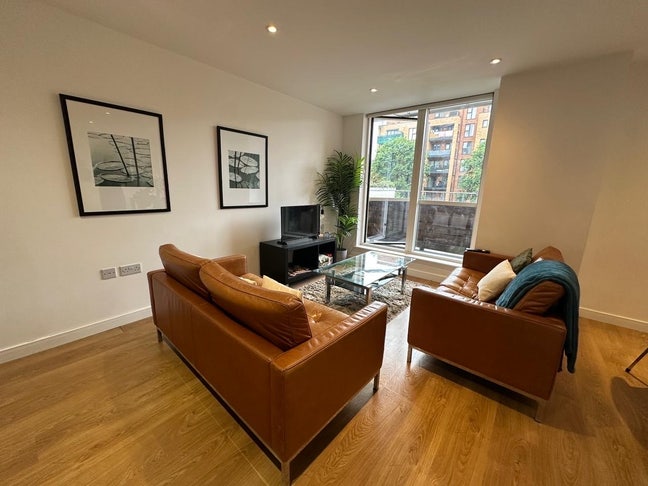 Furnished Double Room Summer Sublet Main Photo