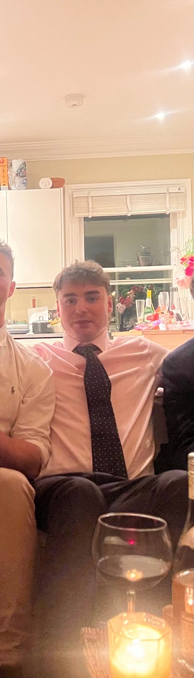 Looking for a flat/house share as soon as possible Main Photo